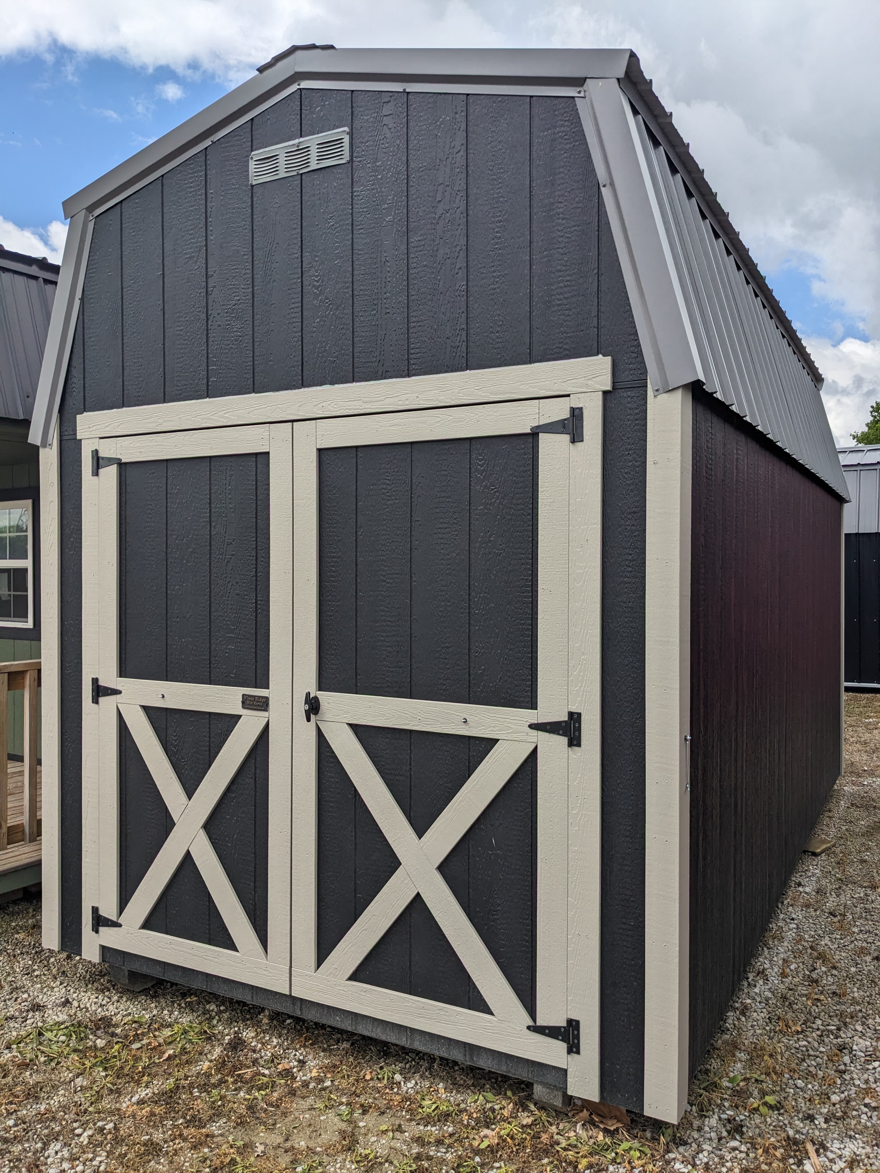 High Barn — 8×16 ft