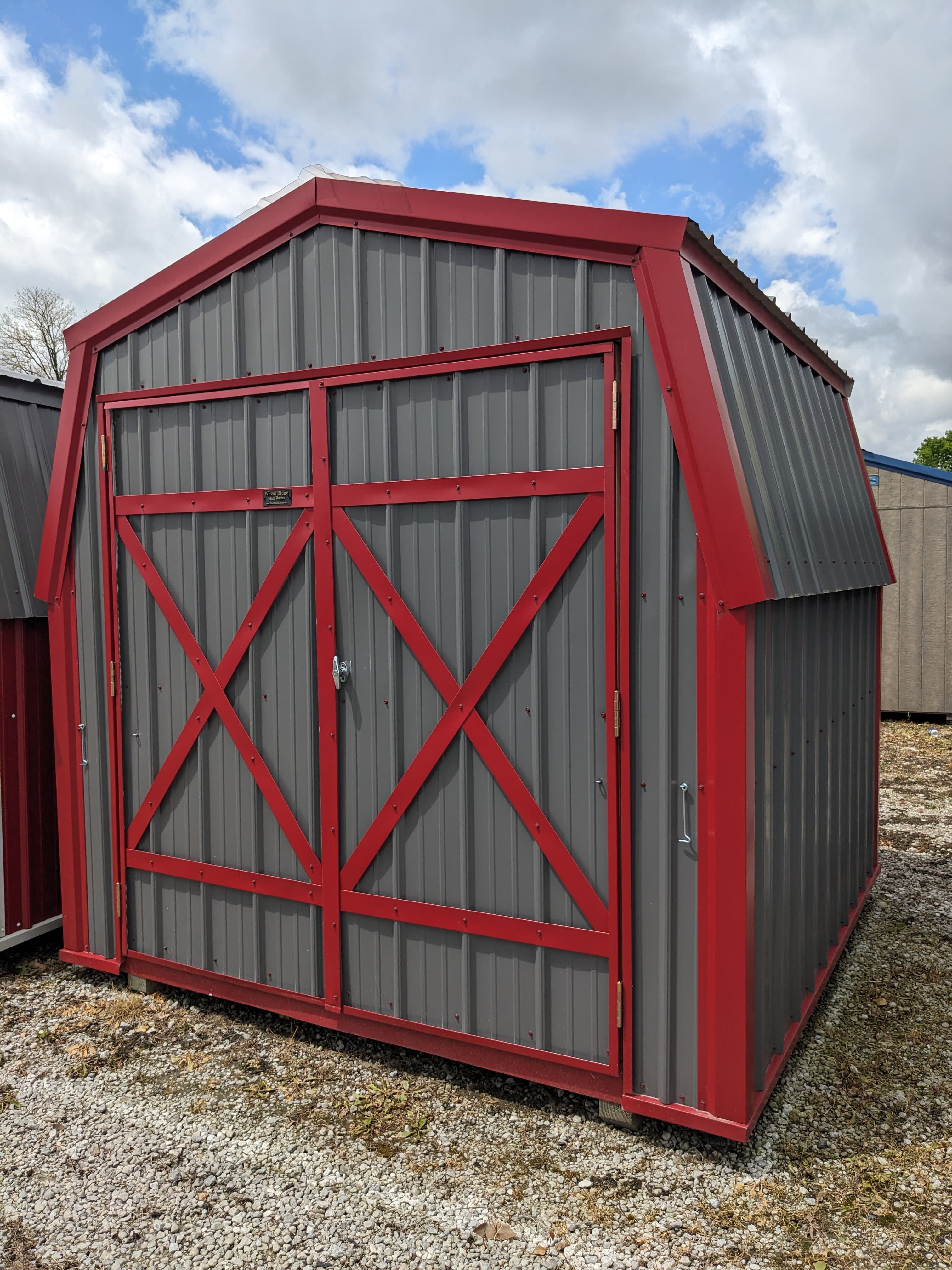 Mini Barn — 8×8 ft