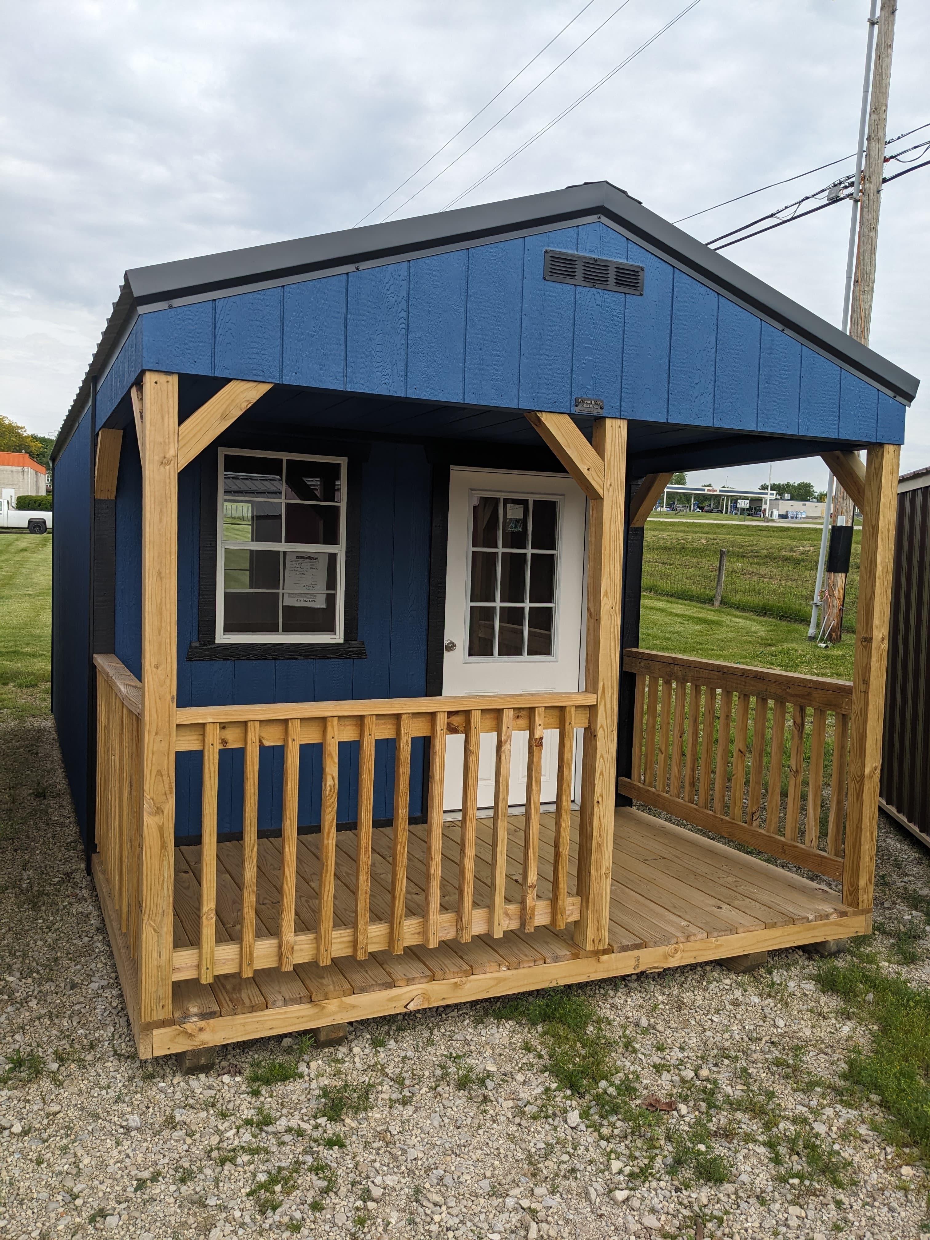 Cabin — 10×16 ft